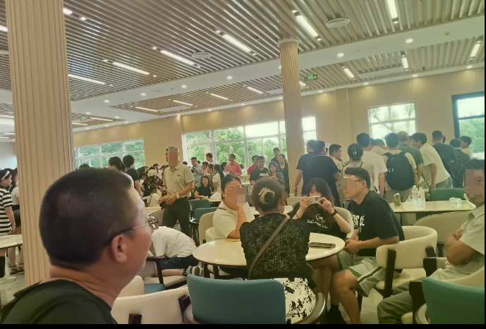 %title插图%num %title插图%num